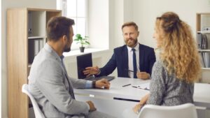 Choosing a Mortgage Broker on the Gold Coast for Better Loan Outcomes